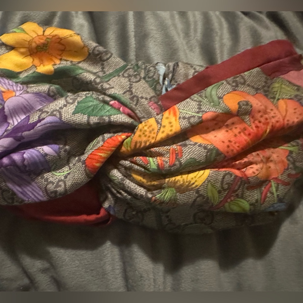 Gucci headband